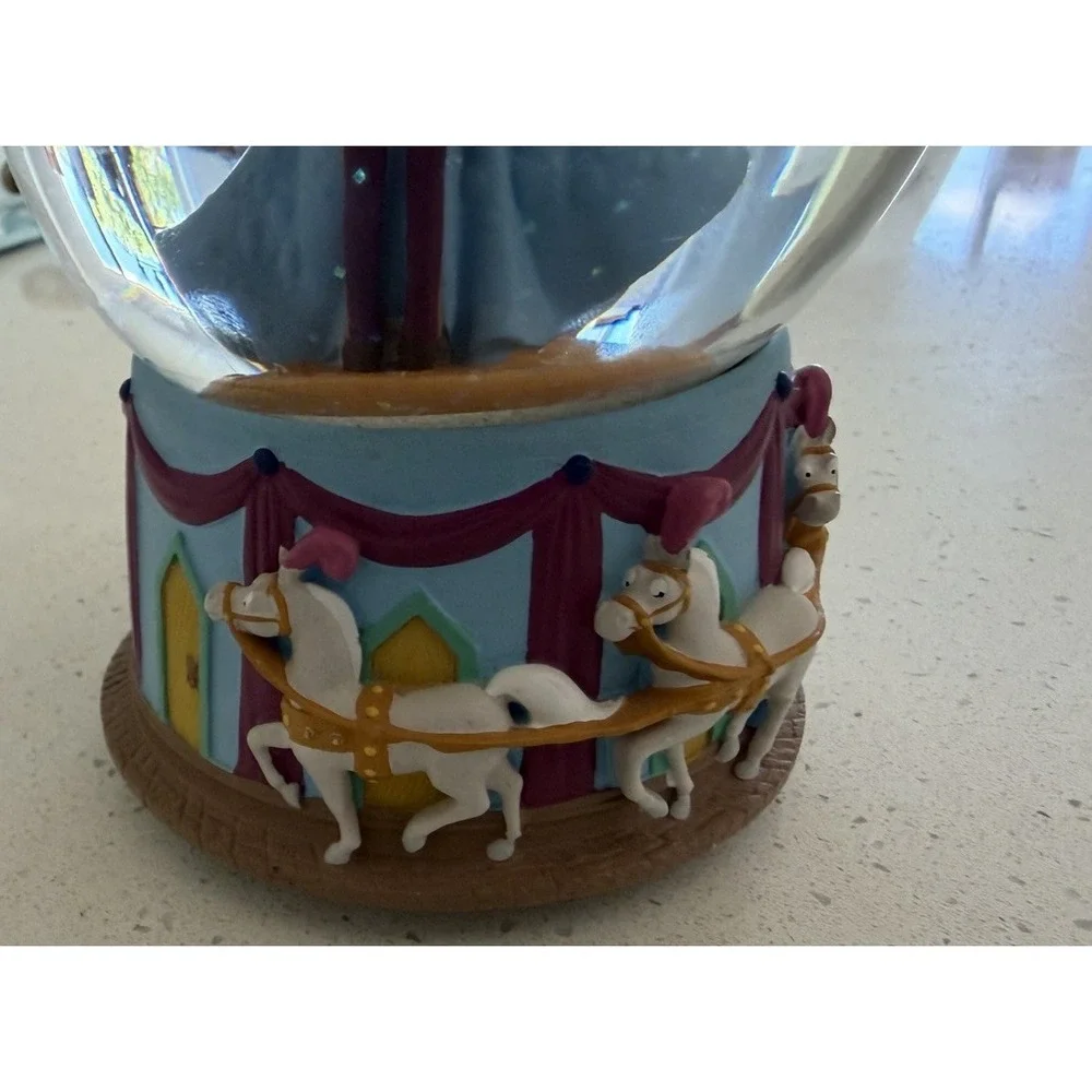 Disney Cinderella Prince Charming Musical Snow Globe Enesco I Love You Truly